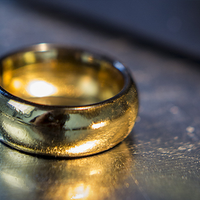 Ash and Ember Gold Curved Size 7 (2 Rings) by Zach Heath - Trick