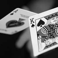 Hit (Gimmicks and Online Instructions) by Luke Jermay - Trick
