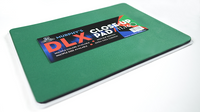 Deluxe Close-Up Pad 11X16 (Green) by Murphy's Magic Supplies - Trick
