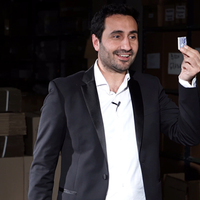 Catched (Gimmicks and Online Instructions) by Daniel Ketchedjian - Trick