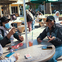 Unhanded (Gimmick and Online Instructions) by JP Vallarino - Trick