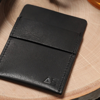 Wallet (Gimmicks and Online Instructions) by Nicholas Lawrence - Trick