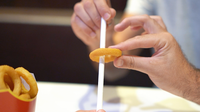 Linking Onion Rings (Gimmicks and Online Instructions) by Julio Montoro Productions  - Trick
