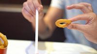 Linking Onion Rings (Gimmicks and Online Instructions) by Julio Montoro Productions  - Trick
