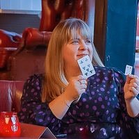 SQUEEZE (Gimmicks and Online Instructions) by James Anthony - Trick