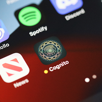 Cognito Physical Copy (App & Online Instructions) by Lloyd Barnes & Owen Garfield - Trick