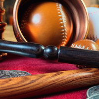 Wooden wand PRO (Bold Black) by Harry He & Bacon Magic - Trick