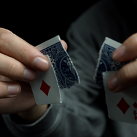 Avi Yap Presents Wormhole by Mario Tarasini - Trick