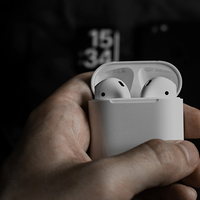 Self Vanishing Headphones by Ellusionist