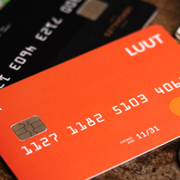 Overdraft (Gimmicks and Online Instructions) by Paul Fowler and the 1914 - Trick