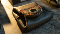 COLOR CODE COIN PURSE RED by Bob Kohler - Trick
