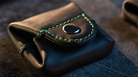 COLOR CODE COIN PURSE GREEN by Bob Kohler - Trick
