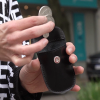 Purse (Gimmick and Online Instructions) by Vernet Magic - Trick