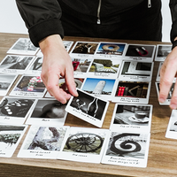 THE BIGGER PICTURE (Gimmicks and Online Instructions) by Radek Hoffman & Chris Jones - Trick