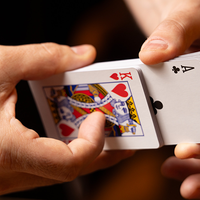 STRIPPER DECK (Gimmicks and Instructions) by Apprentice Magic  - Trick