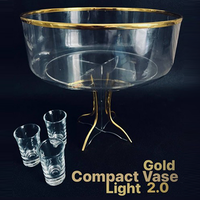 Compact Vase Light GOLD by Victor Voitko - Trick