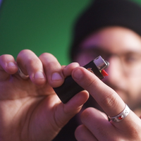 Bigger (Gimmicks and Online Instructions) by Nikolas Mavresis- Trick