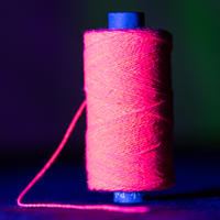 WGM UV GLOW GYPSY THREAD PINK REFILL SPOOL by Murphy's Magic  - Trick