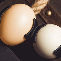 L Holder (Double Ball) by Long Long & Bacon Magic