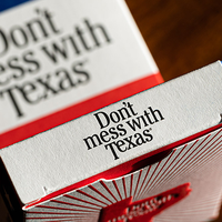 DON'T MESS WITH TEXAS™ PLAYING CARDS by Fultons