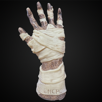 Hanson Chien Presents Mummy Hand by Hanson Chien & Bob Farmer